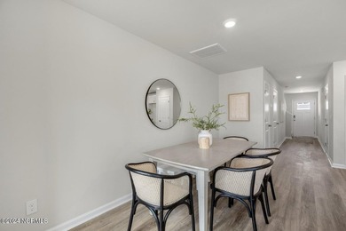 Welcome to the smart home of your dreams in beautiful Wilmington - photo 9