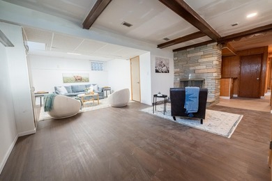 Just Listed in South Milwaukee! Fall in love with this - photo 12