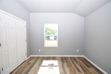 Move in ready!! Welcome to this new construction home offering - photo 16
