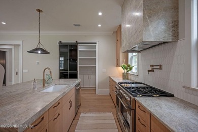 Brand-new luxury home in Historic Avondale! Nestled on a quiet - photo 22