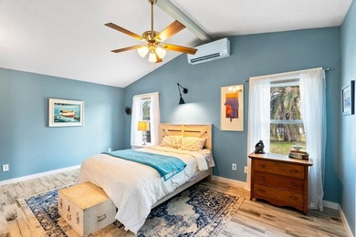 Don't miss this canal-front, Texas gem in Copano Cove. Framed by - photo 4