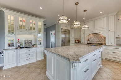 Luxury Estate Living in The Ridges- Discover one of the most - photo 17
