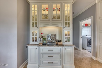 Luxury Estate Living in The Ridges- Discover one of the most - photo 18
