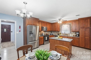 DRAMATIC Price Reduction!!! Take a look at the new price and - photo 20