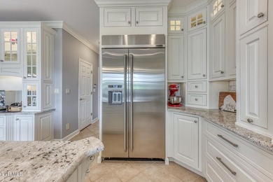 Luxury Estate Living in The Ridges- Discover one of the most - photo 22