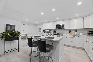 Perfectly positioned just a short distance from pristine - photo 37