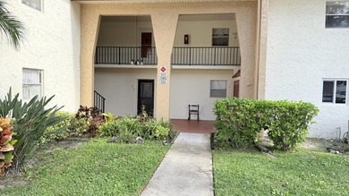 Golden Lakes Condo For Sale in West Palm Beach Florida
