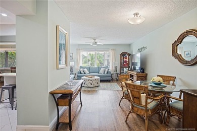 This beautifully furnished 2/2 condo is turnkey ready for - photo 6