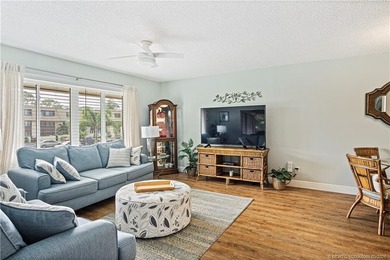 This beautifully furnished 2/2 condo is turnkey ready for - photo 7