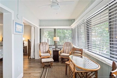 This beautifully furnished 2/2 condo is turnkey ready for - photo 10