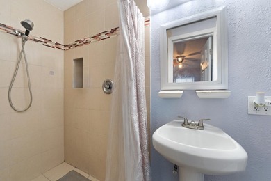 Welcome to your dream home near beautiful Lake Osborne! This - photo 19