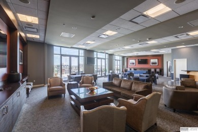 Charlie Sutton, M: , charlie.sutton,   - Live the luxury