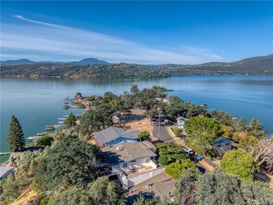 Lake Views, Updated Interiors & Minutes to the Water! Enjoy - photo 50