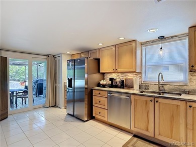 Come & see this well-cared-for home in a peaceful Spring Hill - photo 5
