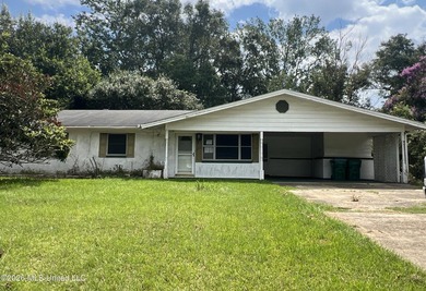 Looking for your next project? This 3-bedroom, 1.5-bath home has - photo 1