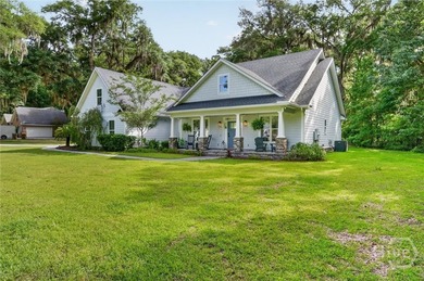 Set on 2.5 pristine acres with no HOA, this private estate - photo 4