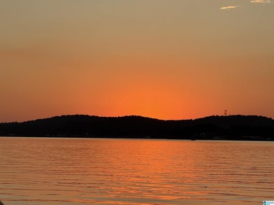 Stunning sunsets! Gorgeous lake views! Be prepared to fall in - photo 1