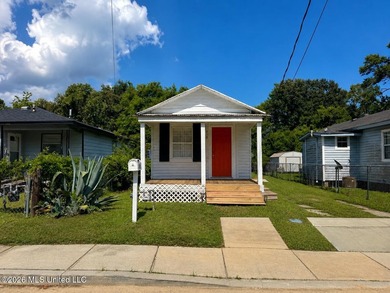 Discover this beautifully remodeled shotgun bungalow in the - photo 1
