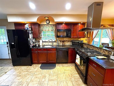 Welcome to Heston Road - a charming Long Island home nestled on - photo 14