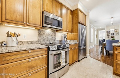 Luxury Lady's Island condominium in the highly sought-after - photo 15