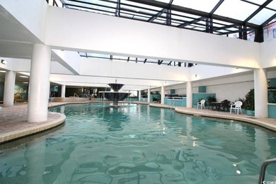 This studio unit at the Landmark Resort has an unobstructed - photo 15