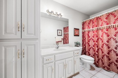 Welcome home to this beautifully maintained 2-bedroom, 2-bath - photo 22