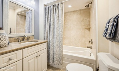 Luxury Lady's Island condominium in the highly sought-after - photo 25