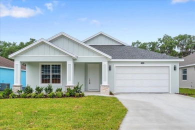 Lake Home For Sale in Mulberry, Florida