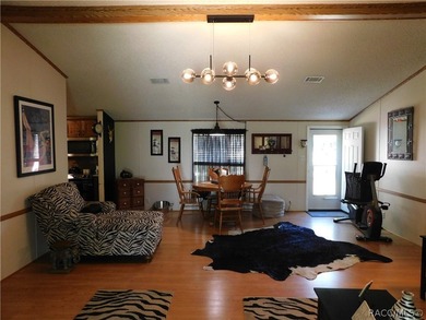 Welcome home to peaceful country living! Escape to the relaxed - photo 5