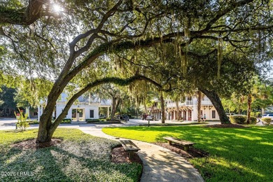 Luxury Lady's Island condominium in the highly sought-after - photo 49