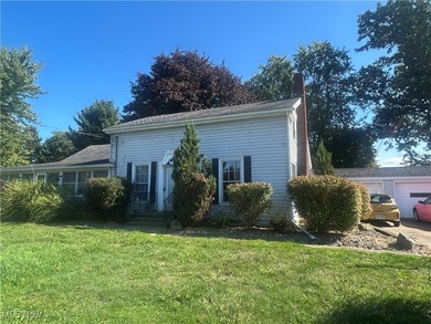 Lake Erie - Ashtabula County Home Sale Pending in Conneaut Ohio