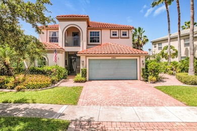 Spectacular, former model, POOL home in the exclusive community - photo 2