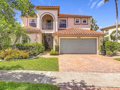 Spectacular, former model, POOL home in the exclusive community - photo 6