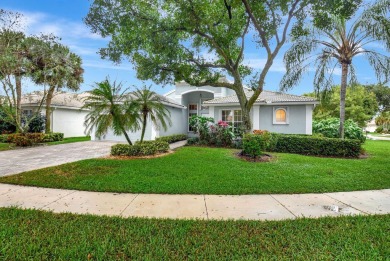 Lake Home For Sale in Delray Beach, Florida