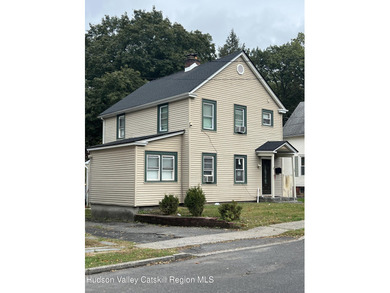 (private lake, pond, coastal) Home For Sale in Kingston New York