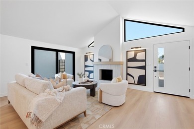 Welcome to 1788 Hawaii Circle, your own private mid century - photo 6
