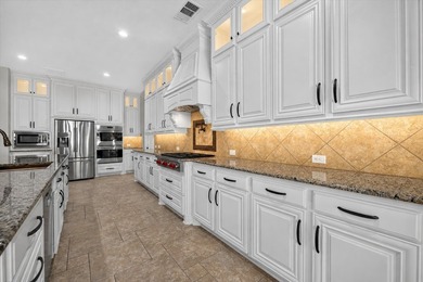 One of the largest Single-Story custom homes in Lantana's - photo 13