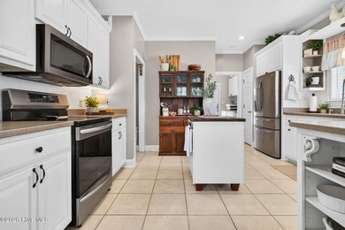 UNICORN PROPERTY ALERT! Rare opportunity to own a private, fully - photo 15