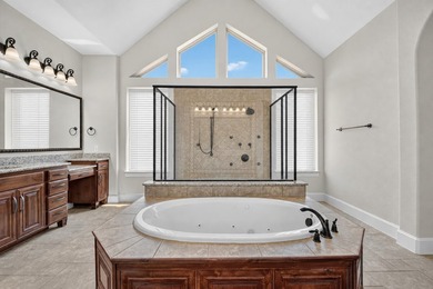 One of the largest Single-Story custom homes in Lantana's - photo 17