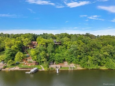 Perched on 1.14 acres overlooking beautiful Lake Shannon, this - photo 8