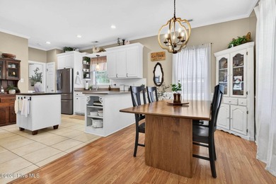 UNICORN PROPERTY ALERT! Rare opportunity to own a private, fully - photo 25