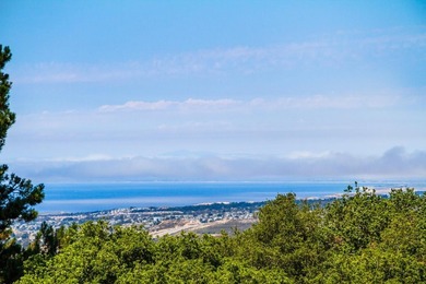 High above Carmel and Monterey Bay, this remarkable 27.13-acre - photo 1