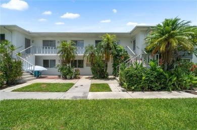 Caloosahatchee River Home For Sale in Fort Myers Florida