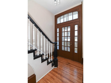 Completely remodeled from start to finish, this striking - photo 3