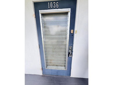 Welcome to this charming first-floor, one-bedroom - photo 1