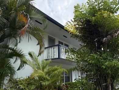 Bright and spacious 2-bedroom, 2nd floor corner unit located in - photo 7
