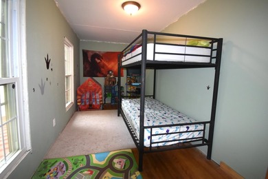 You'll find more house than you expect from the street with this - photo 17