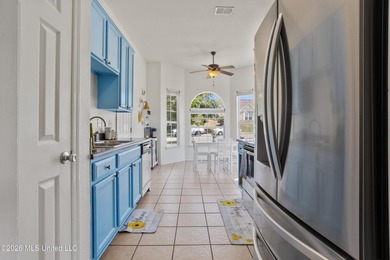 Welcome home to this charming 3-bedroom home offering comfort - photo 10