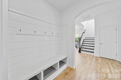 Welcome home to 11133 Argosy Drive in desirable Edgewater - photo 3