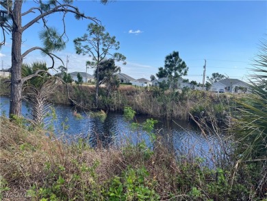 Cape Coral Lakes Area Lot For Sale in Cape Coral Florida